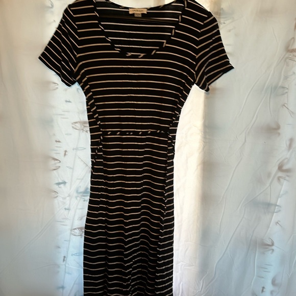 Calvin Klein Dresses & Skirts - Women’s Calvin Klein Dress 6